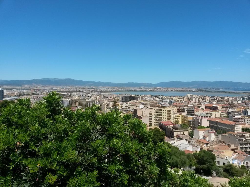 Le Suite Sul Corso Cagliari Exterior foto