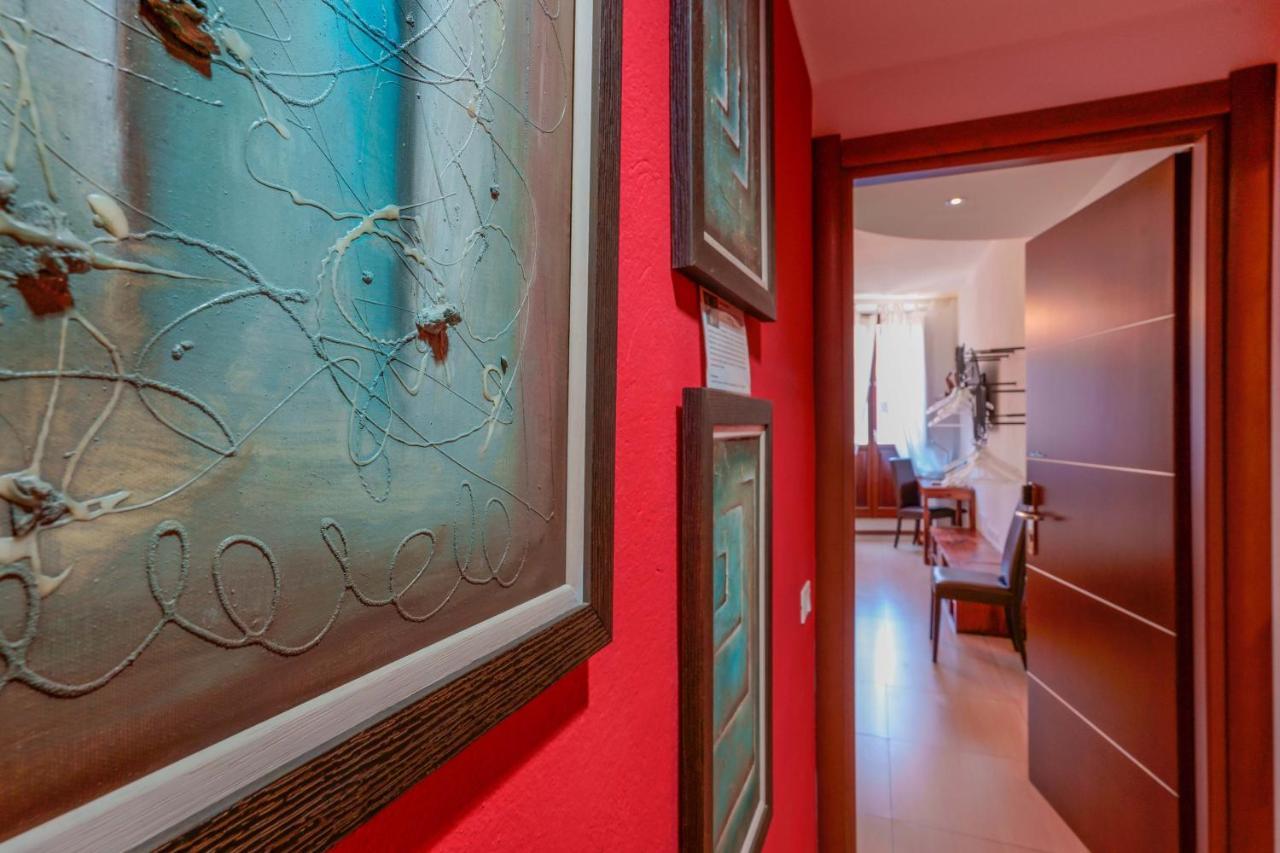 Le Suite Sul Corso Cagliari Exterior foto